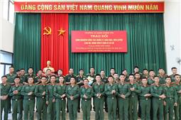 Trao đổi kinh nghiệm thực tiễn giữa Trung đoàn 246 và Trường Sĩ quan Chính trị